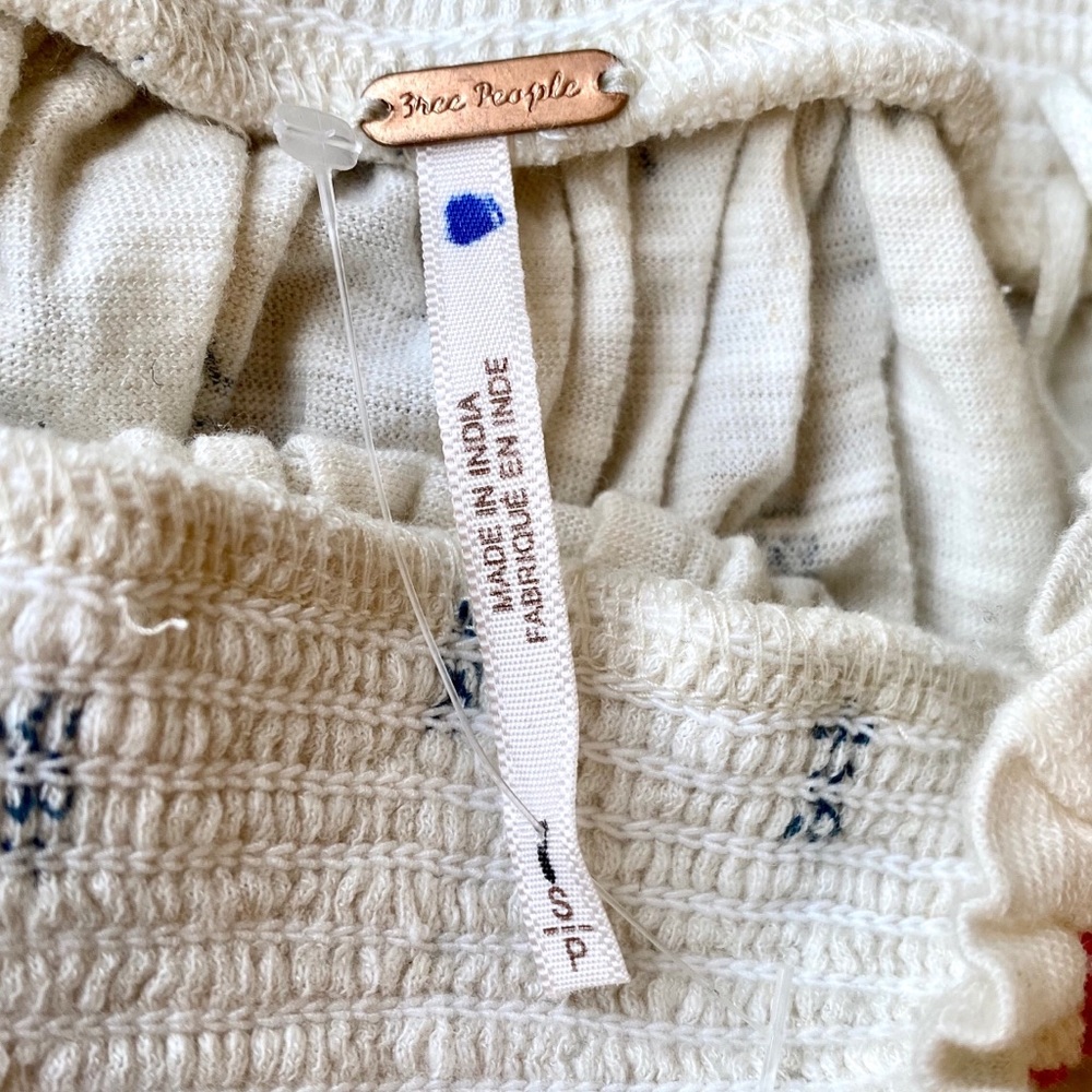 NWOT Free People ale Petite Embroidered Crop Top - Picture 5 of 5